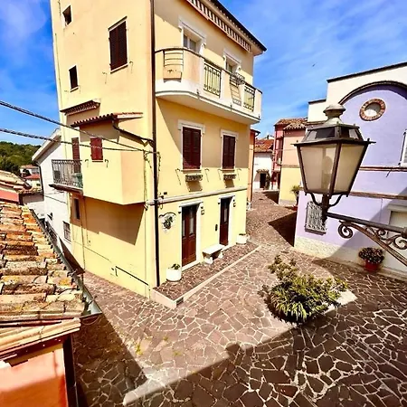 Bilo Tondo - A Numana, In Centro E Vicino Al Mare *